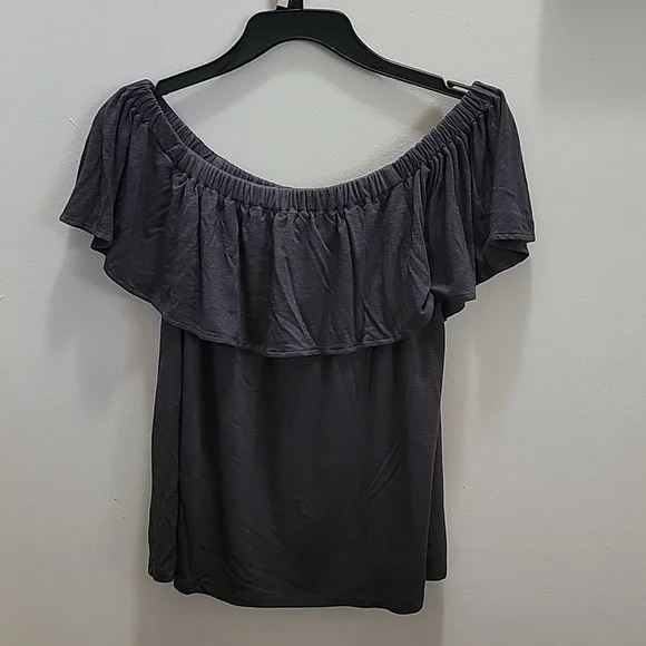 American Eagle Top - Picture 2 of 4